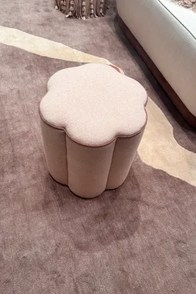 Daisy Pouffe