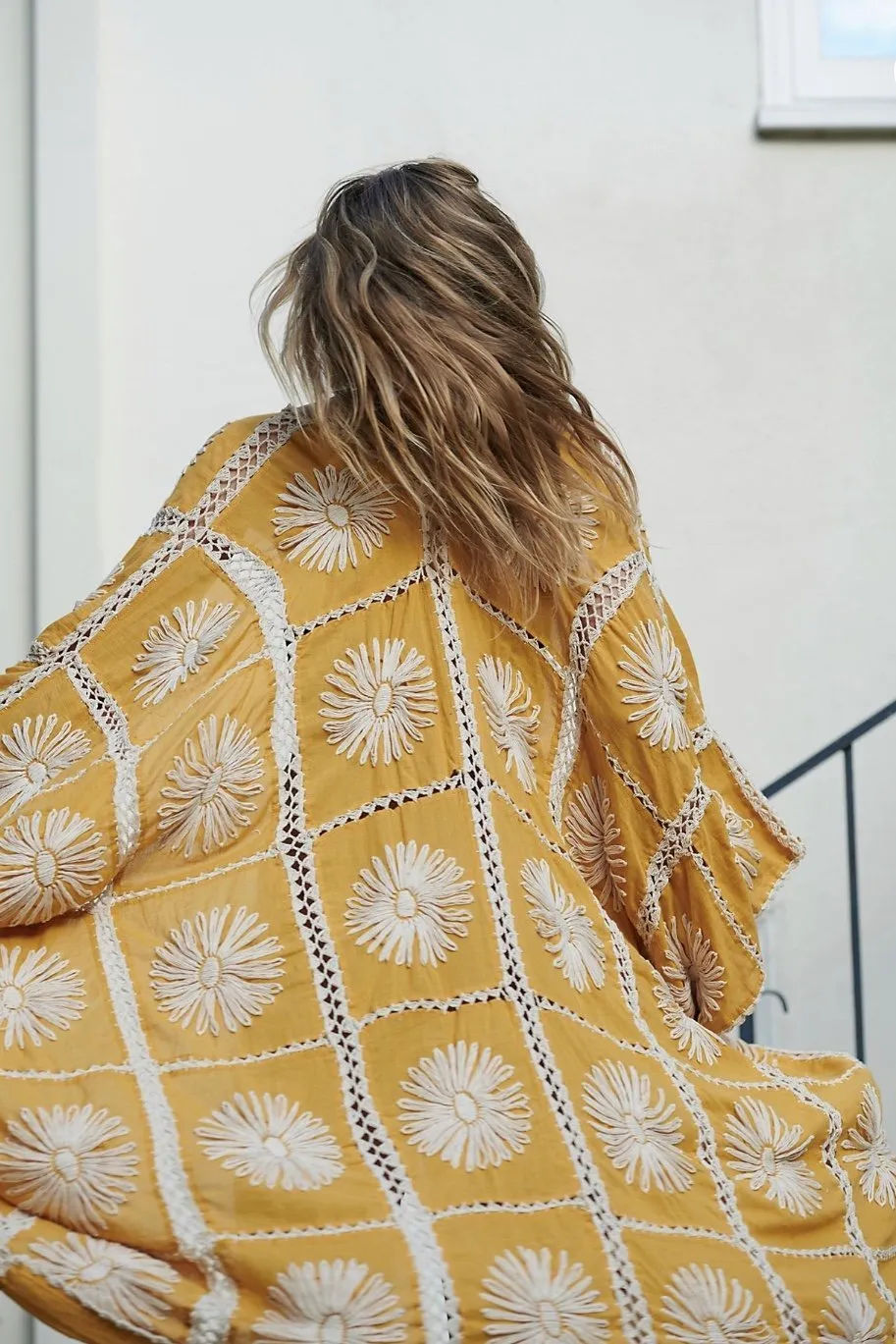 FLORA CROCHET KIMONO