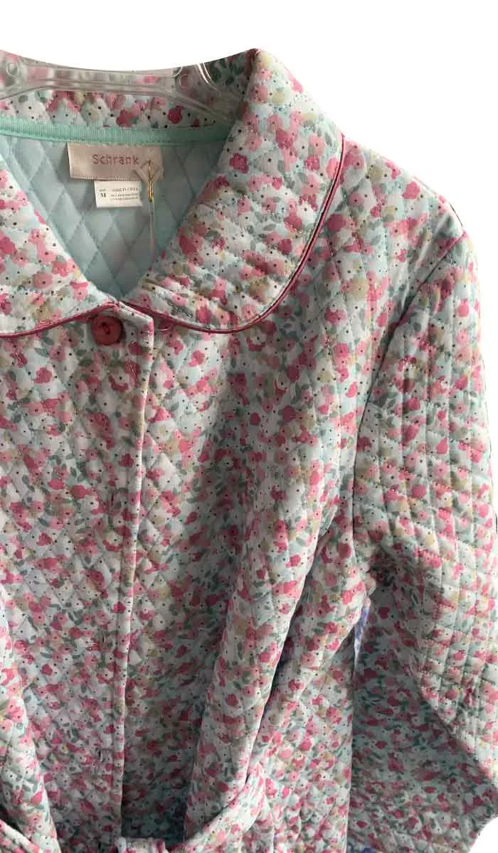 Schrank 100% Poly Cotton Quilted Robe with Long Sleeve in Pink Floral SK403